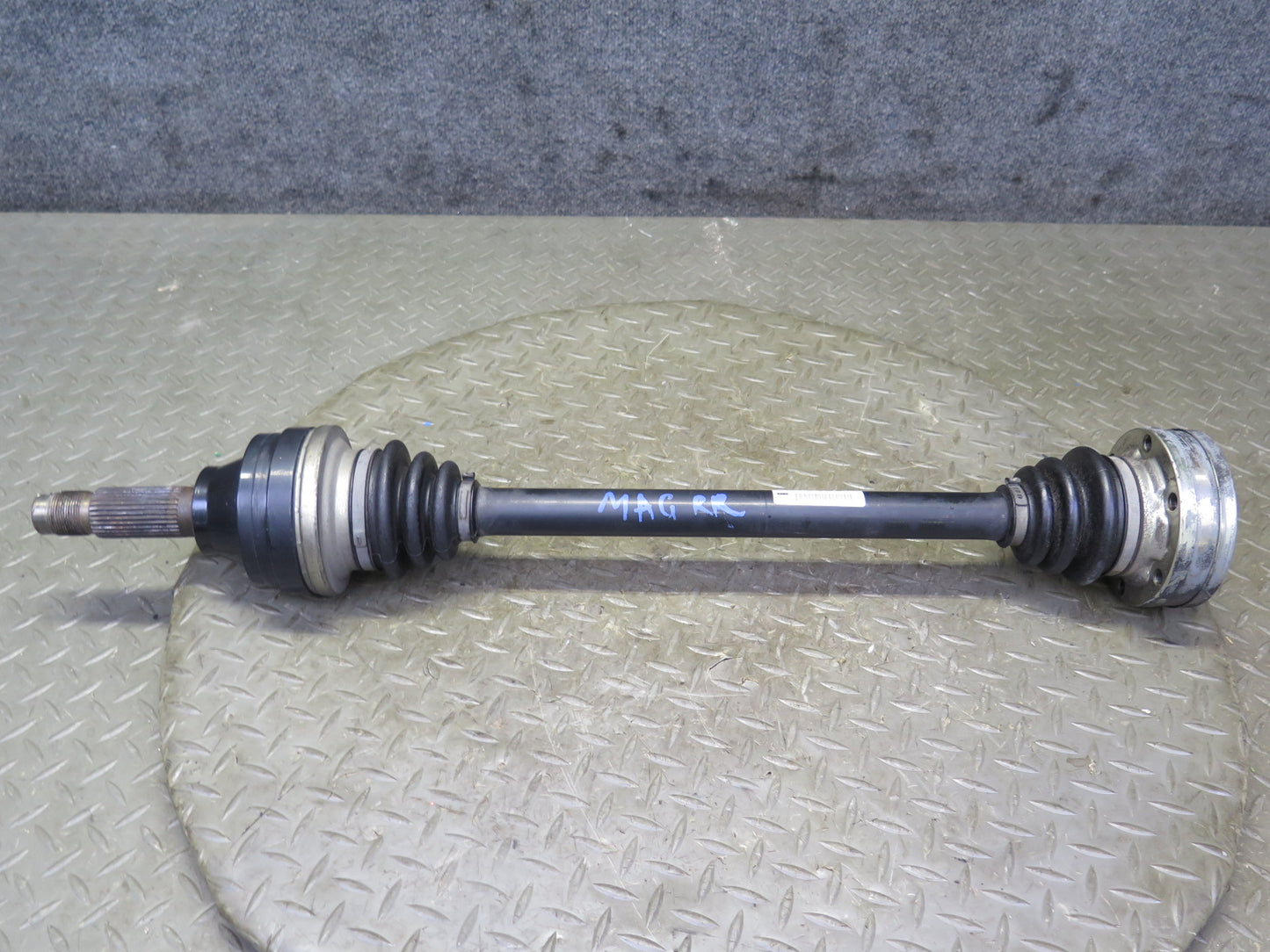 2008-2019 Maserati Granturismo M145 RWD Rear Left or Right Axle Shaft 270625