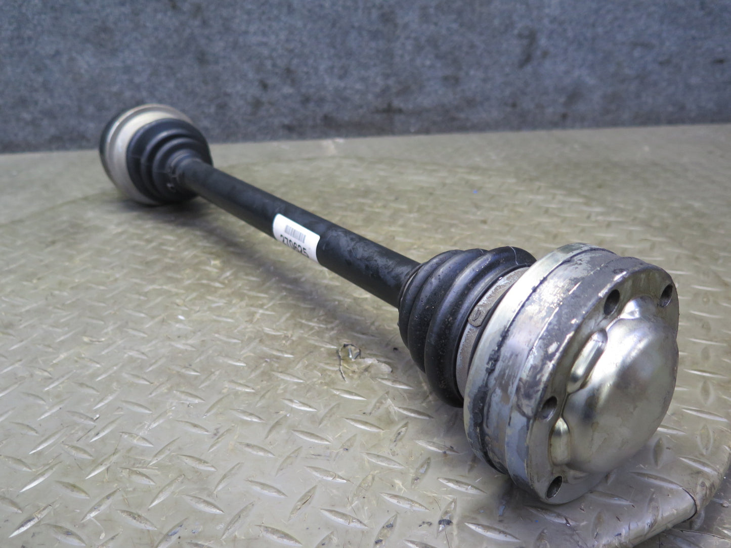 2008-2019 Maserati Granturismo M145 RWD Rear Left or Right Axle Shaft 270625