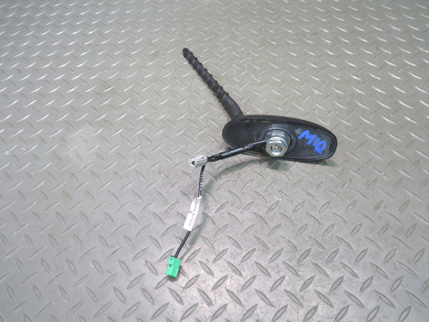 2013-2015 Infiniti JX35 QX60 Roof Radio Antenna Black 28208-3JA0A