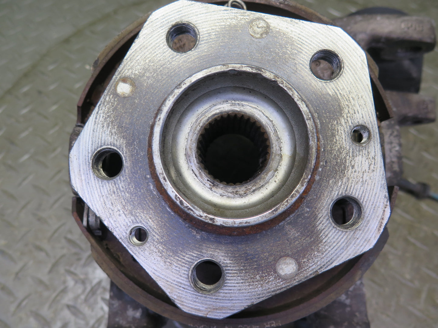 2008-2019 Maserati Granturismo M145 RWD Rear Left Spindle Knuckle Wheel Hub 40K