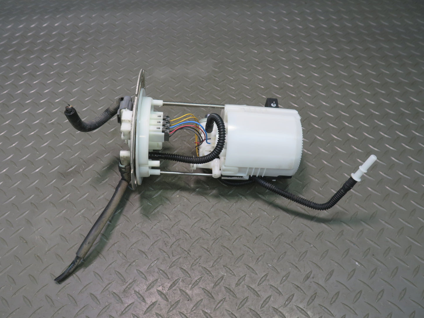2014-2017 Infiniti QX60 2.5L Hybrid Fuel Pump Level Sensor Assembly