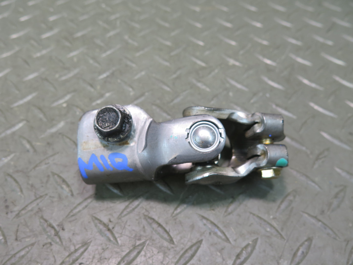 2013-2020 Infiniti JX35 QX60 Steering Column Linkage Shaft U Joint Coupling