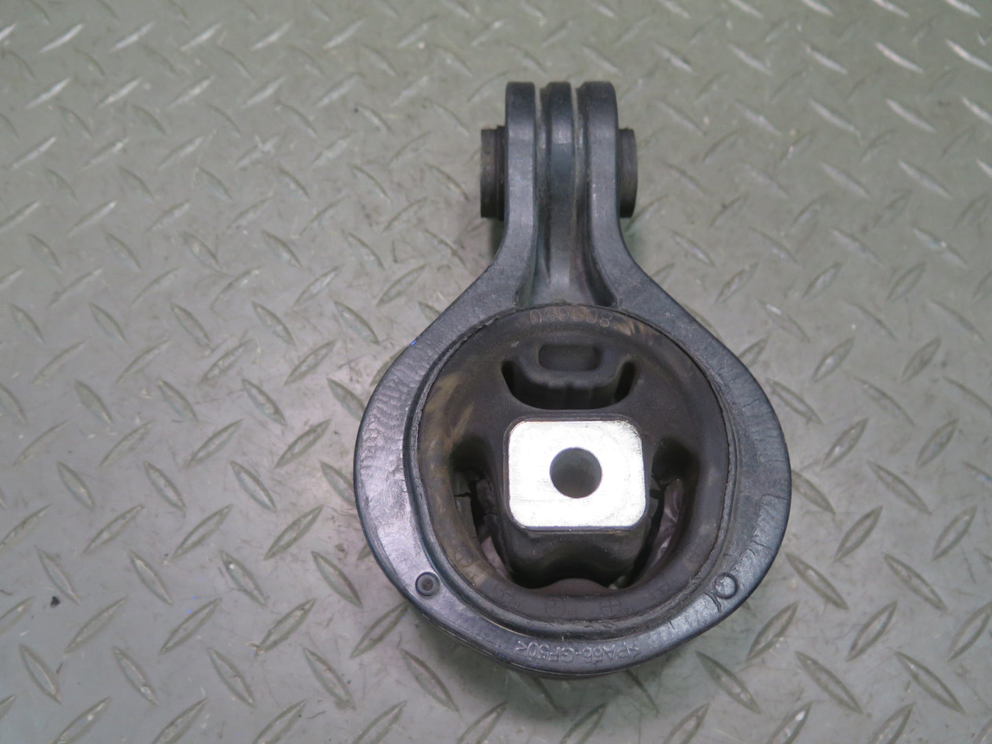 2014-2017 Infiniti QX60 2.5L Hybrid Engine Motor Right Mount Torque Rod