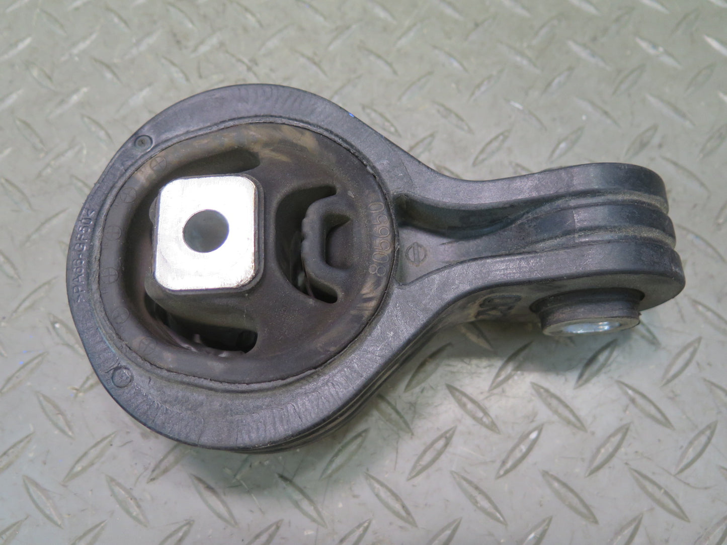 2014-2017 Infiniti QX60 2.5L Hybrid Engine Motor Right Mount Torque Rod