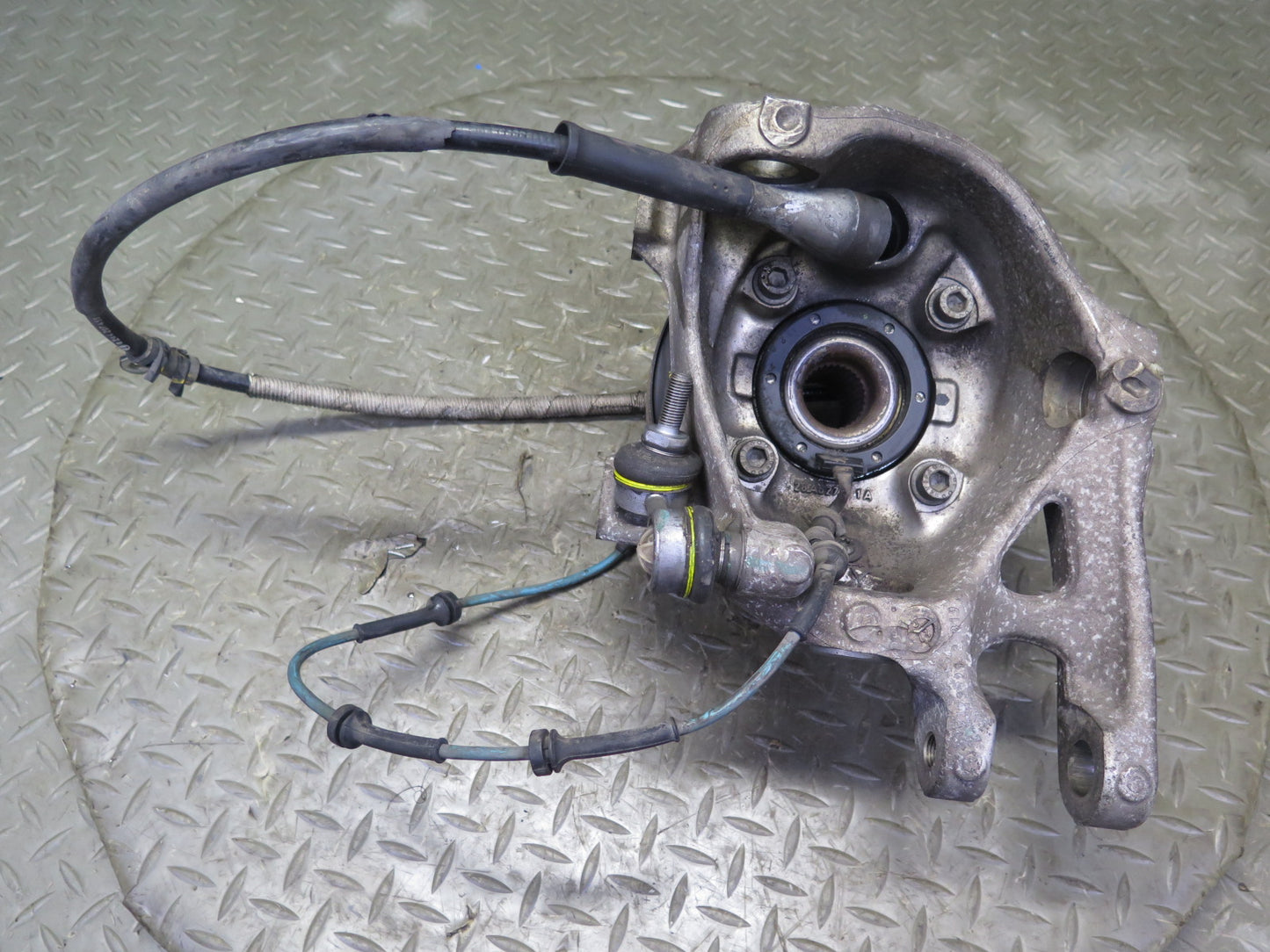 2008-2019 Maserati Granturismo M145 RWD Rear Right Spindle Knuckle Wheel Hub 40K