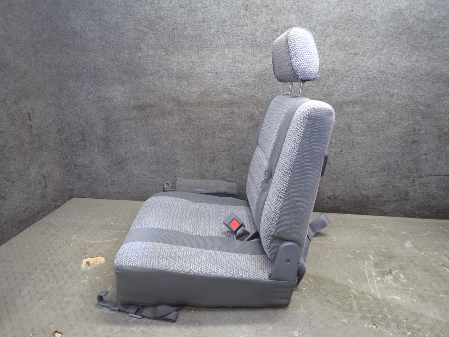 1992-1994 Toyota Land Cruiser FJ80 Rear 3RD ROW Left & Right Cloth Seat Gray Set