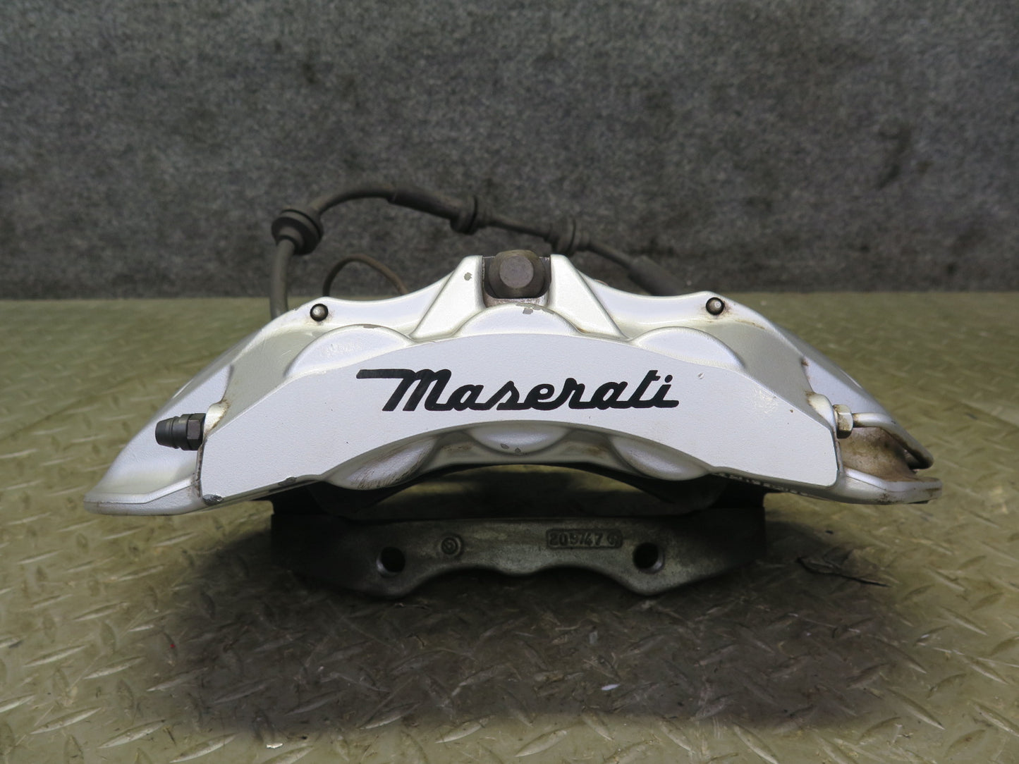 2008-2019 Maserati Granturismo M145 Set of 2 Front Brembo Brake Caliper 40K Mile