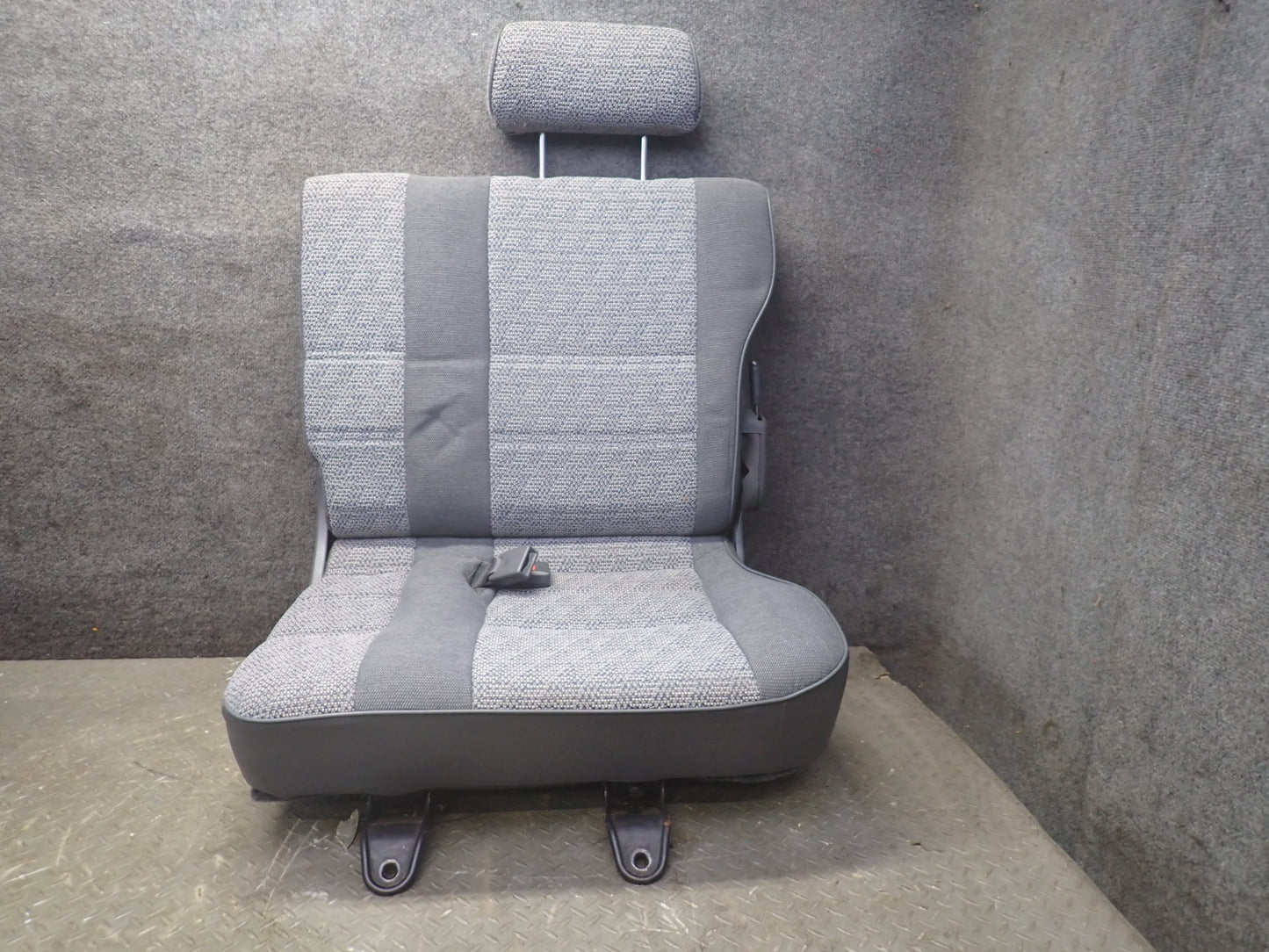 1992-1994 Toyota Land Cruiser FJ80 Rear 2ND ROW Left & Right Cloth Seat Gray Set