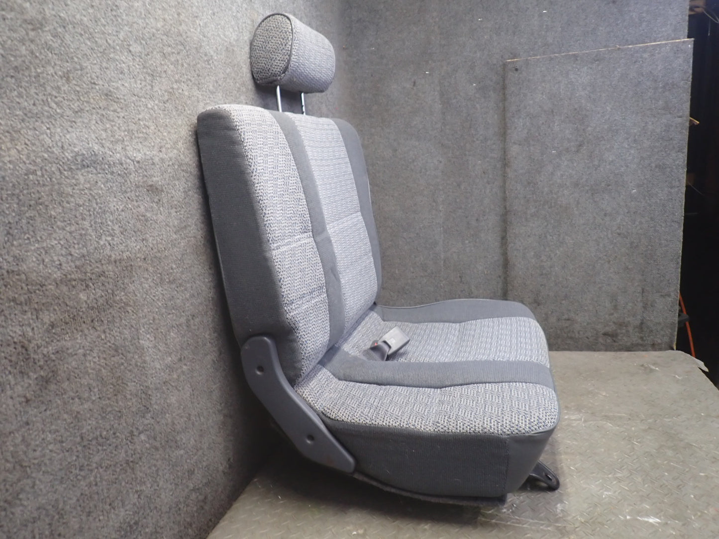 1992-1994 Toyota Land Cruiser FJ80 Rear 2ND ROW Left & Right Cloth Seat Gray Set