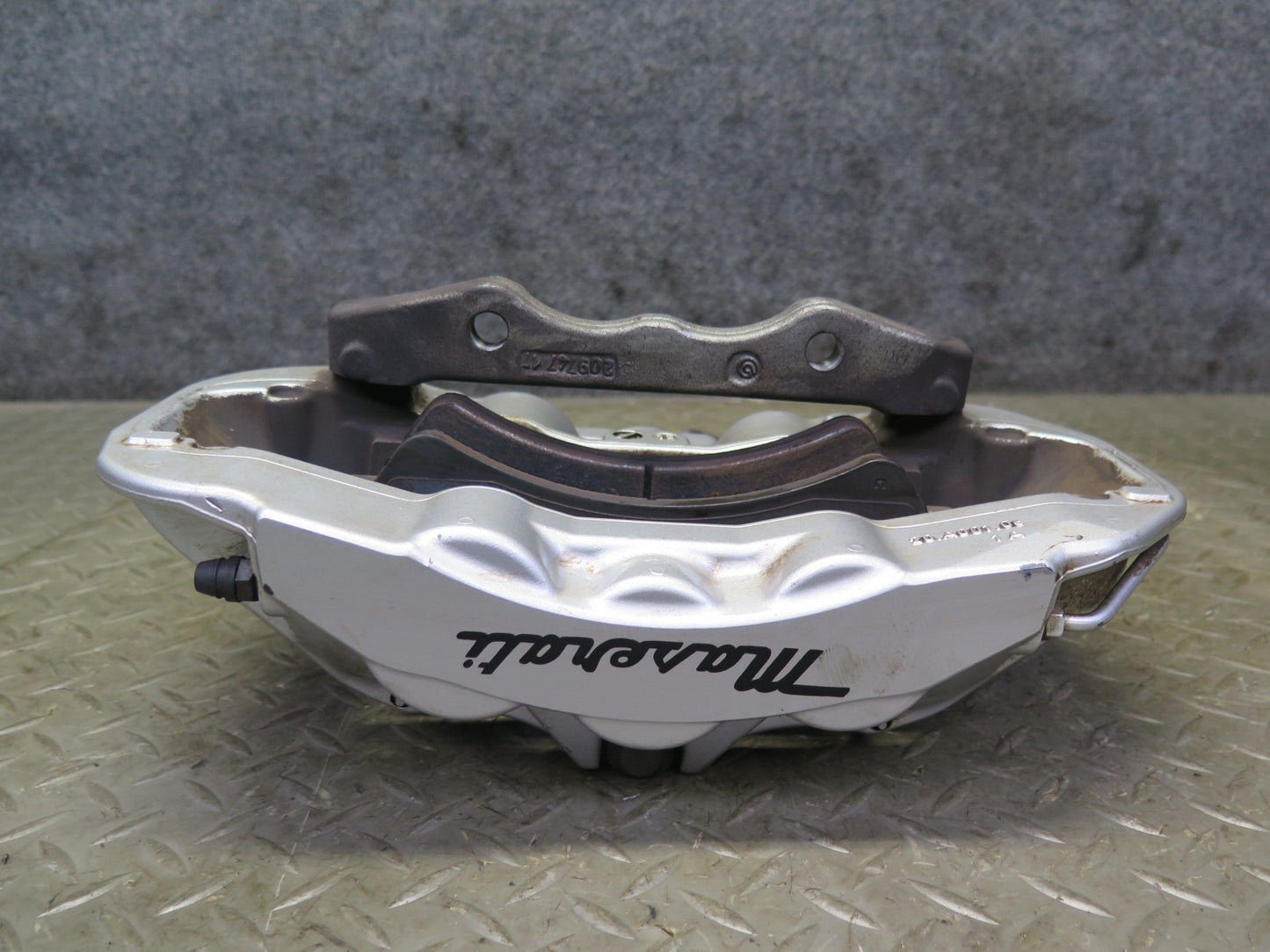 2008-2019 Maserati Granturismo M145 Set of 2 Front Brembo Brake Caliper 40K Mile