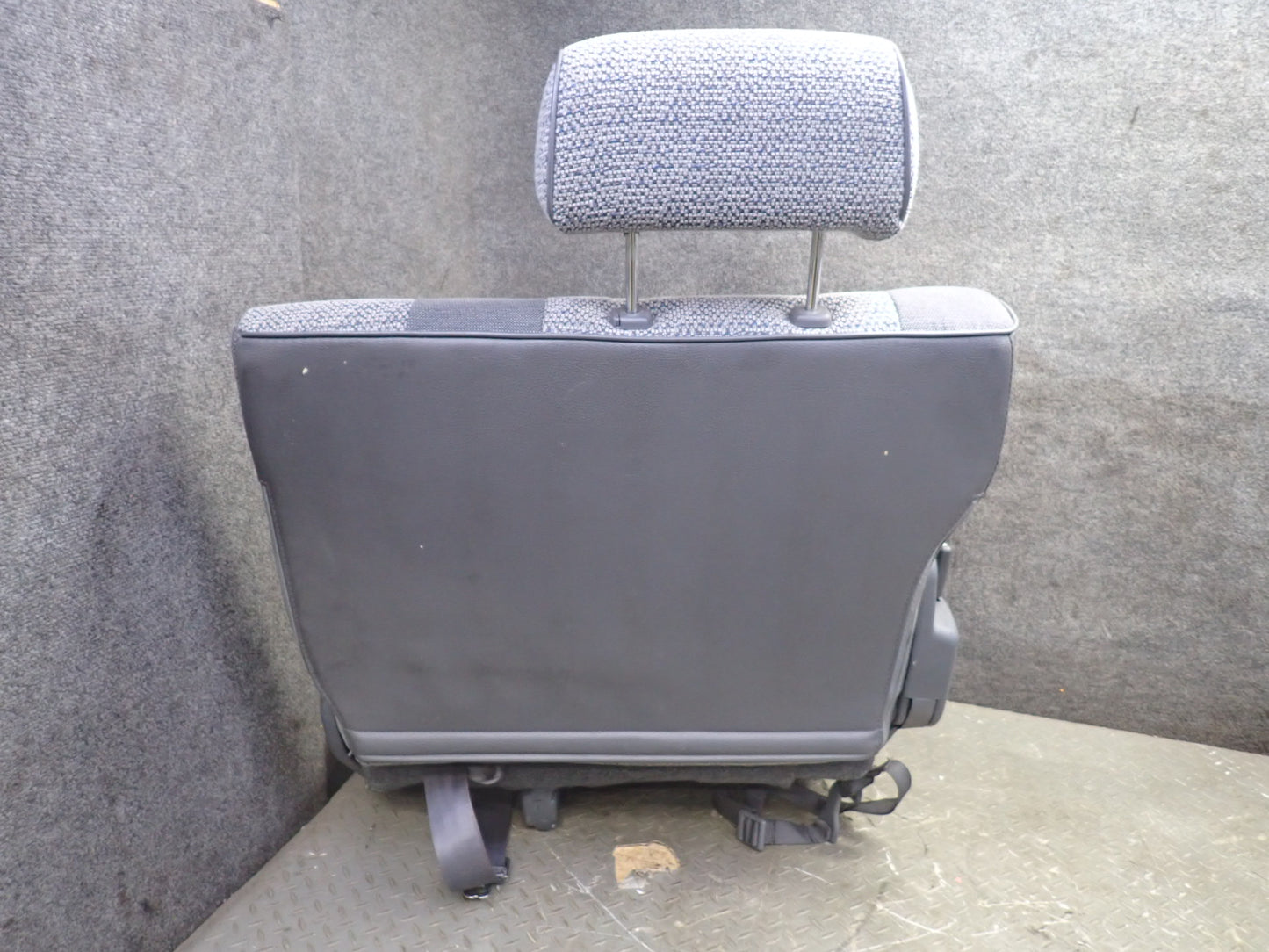 1992-1994 Toyota Land Cruiser FJ80 Rear 2ND ROW Left & Right Cloth Seat Gray Set