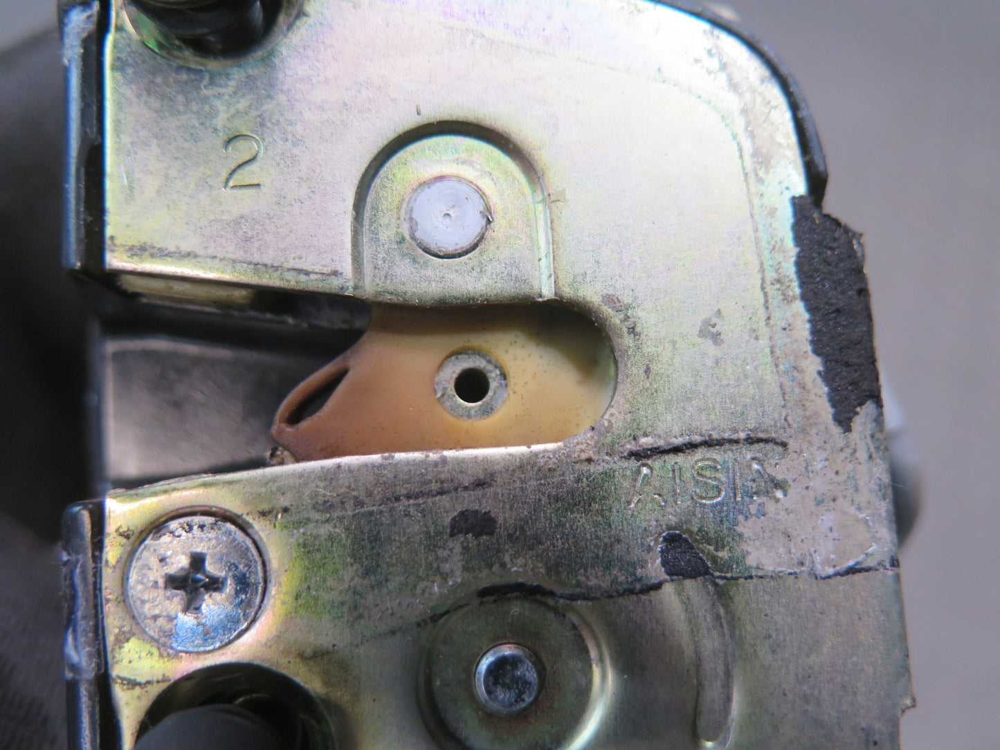 1991-1997 Toyota Land Cruiser FJ80 Front Right Door Lock Latch Actuator