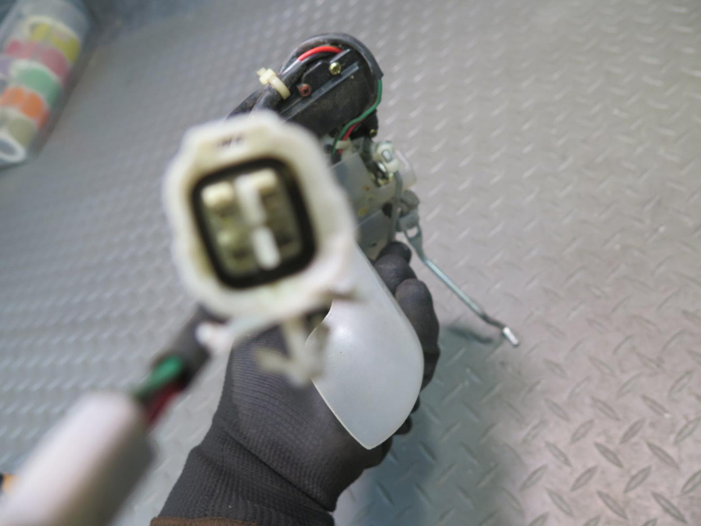 1991-1997 Toyota Land Cruiser FJ80 Front Right Door Lock Latch Actuator