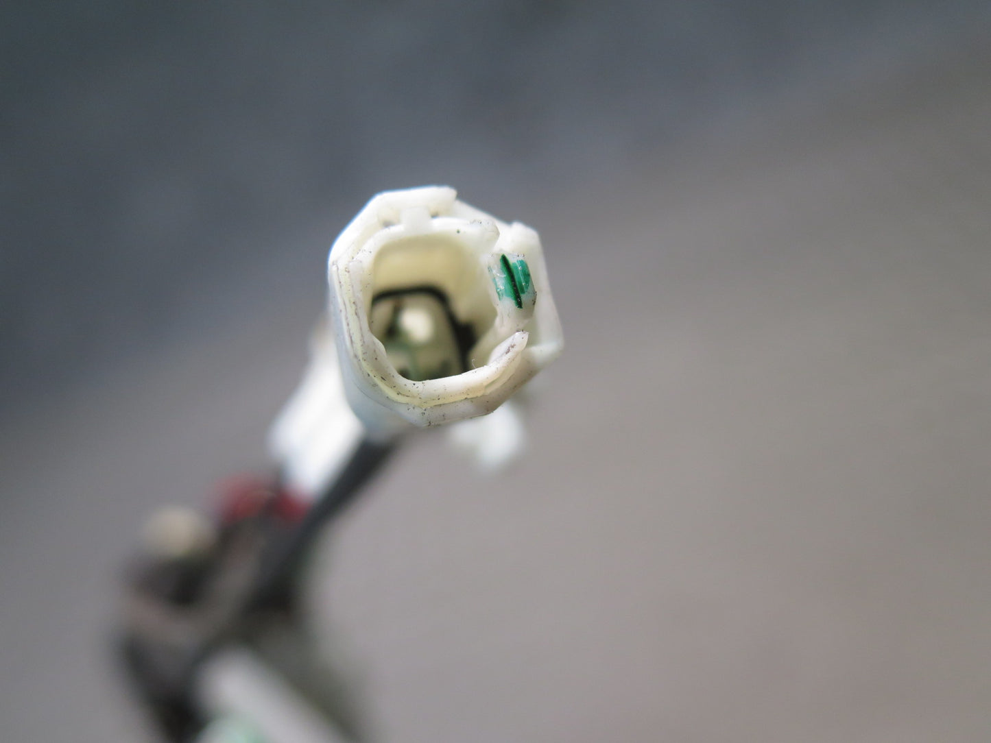 1991-1997 Toyota Land Cruiser FJ80 Front Right Door Lock Latch Actuator