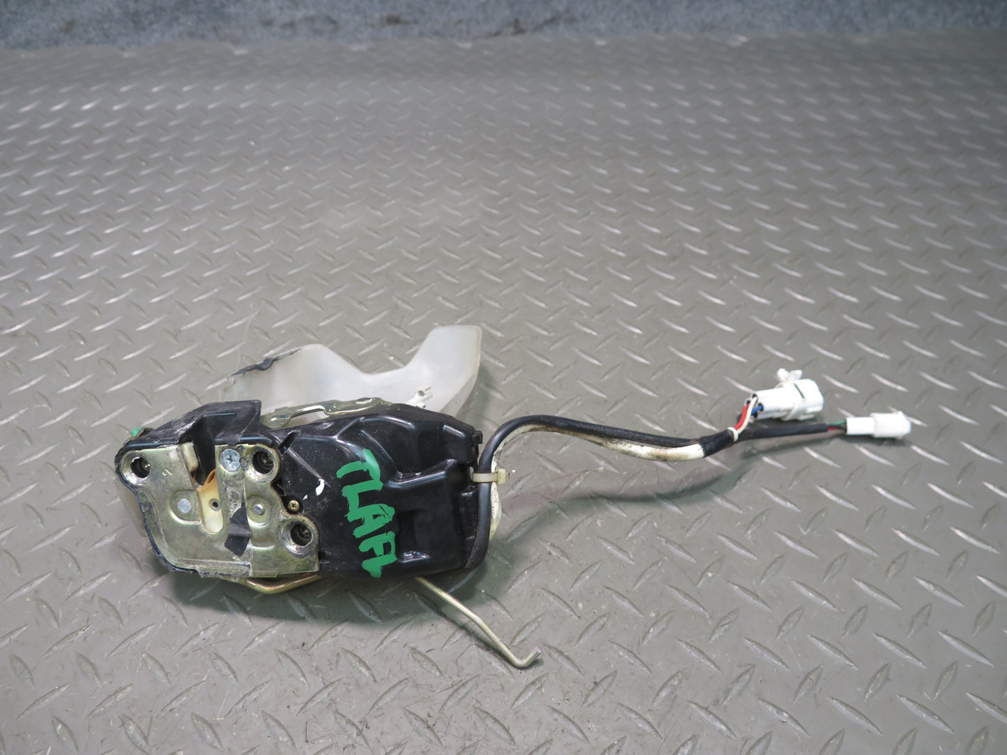 1991-1997 Toyota Land Cruiser FJ80 Front Left Door Lock Latch Actuator