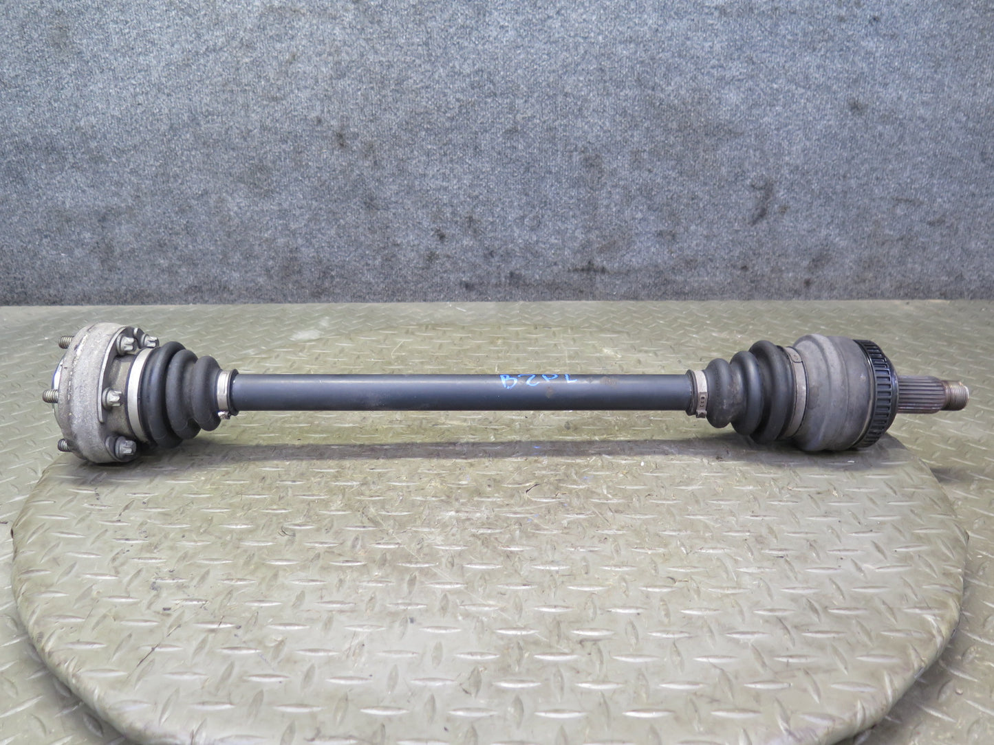 06-08 BMW E86 E85 Z4 N52 3.0L A/T Rear Right Suspension Axle Shaft 110K Mile OEM