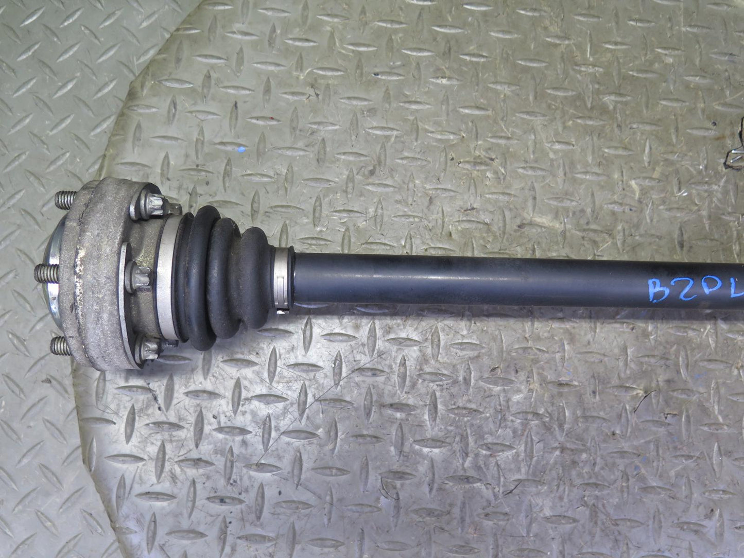 06-08 BMW E86 E85 Z4 N52 3.0L A/T Rear Right Suspension Axle Shaft 110K Mile OEM