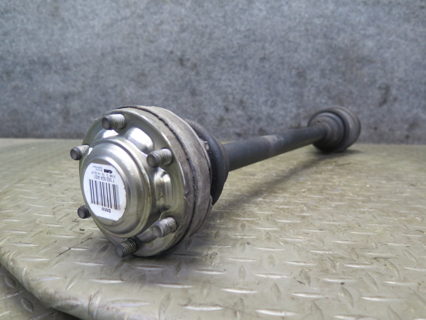 06-08 BMW E86 E85 Z4 N52 3.0L A/T Rear Right Suspension Axle Shaft 110K Mile OEM