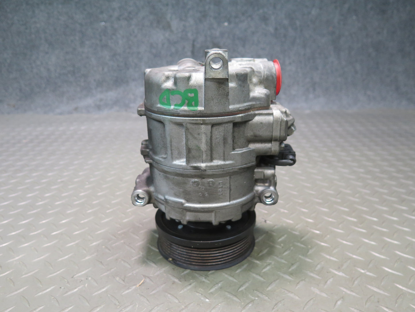 2006-2012 Bentley Flying Spur Brake A/C Air Conditioning Compressor