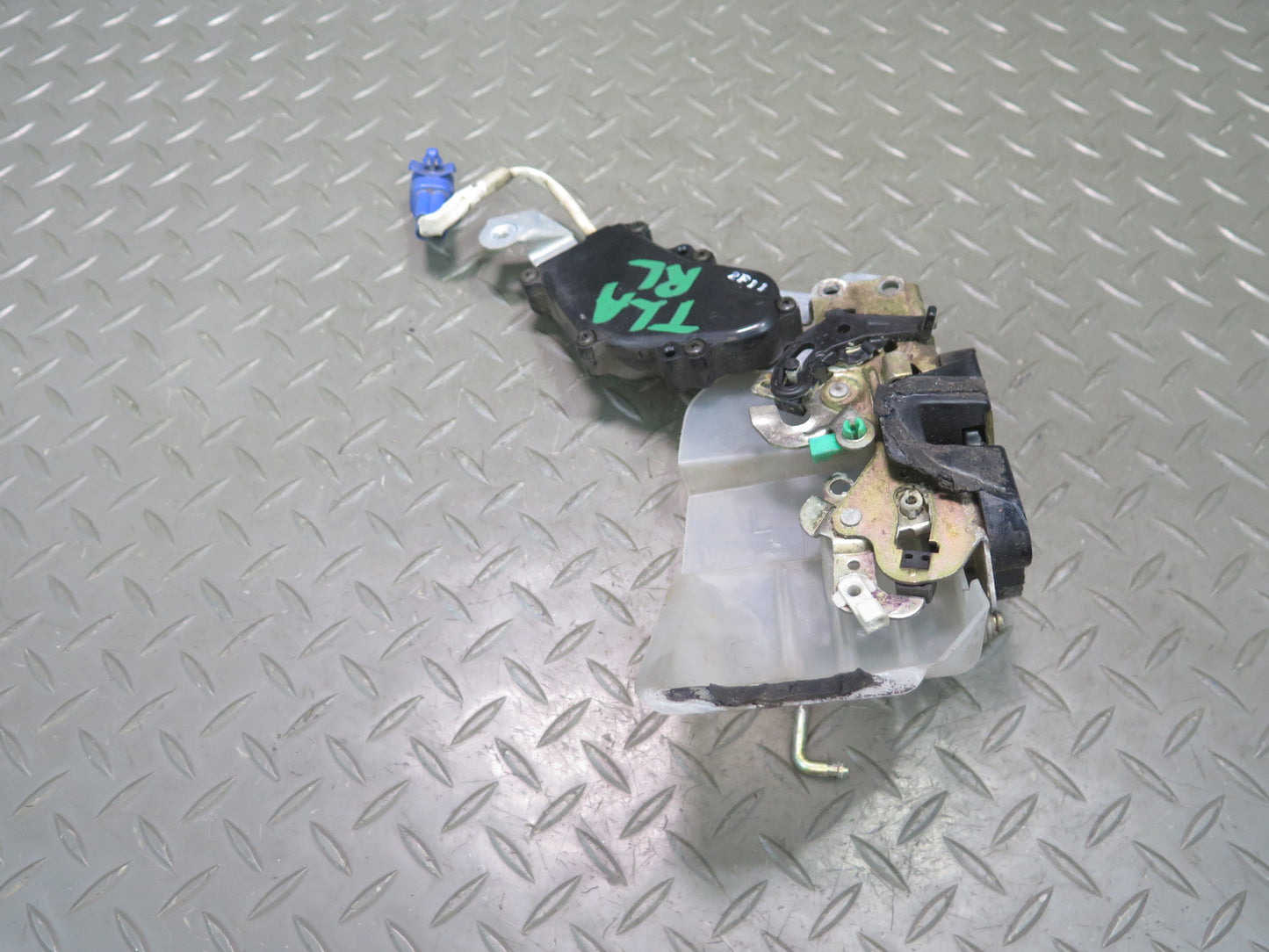 1991-1997 Toyota Land Cruiser FJ80 Rear Left Door Lock Latch Actuator