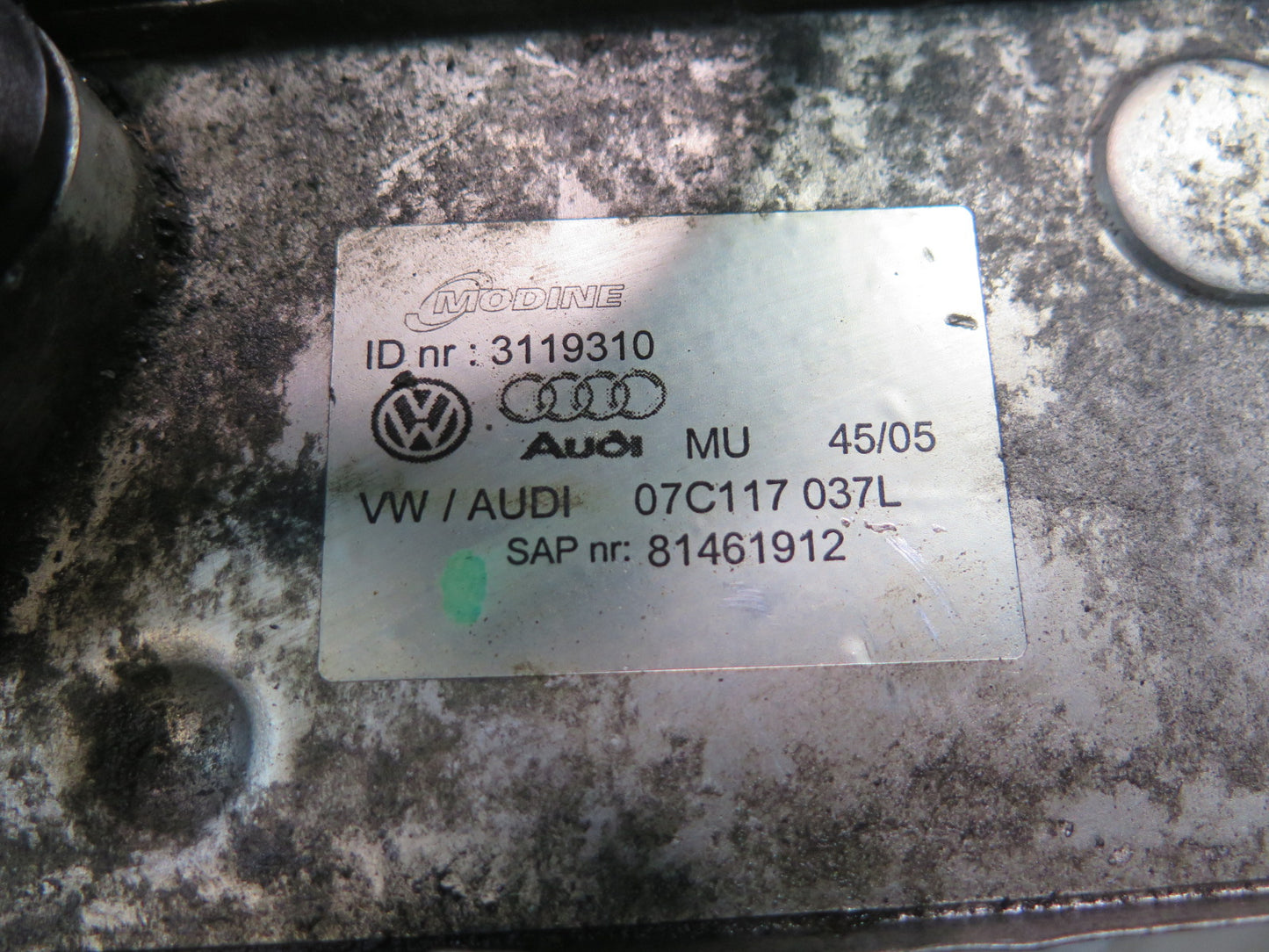 2006-2012 Bentley Flying Spure Engine Oil Cooler Radiator