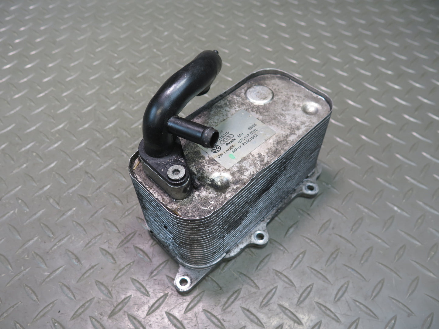 2006-2012 Bentley Flying Spure Engine Oil Cooler Radiator