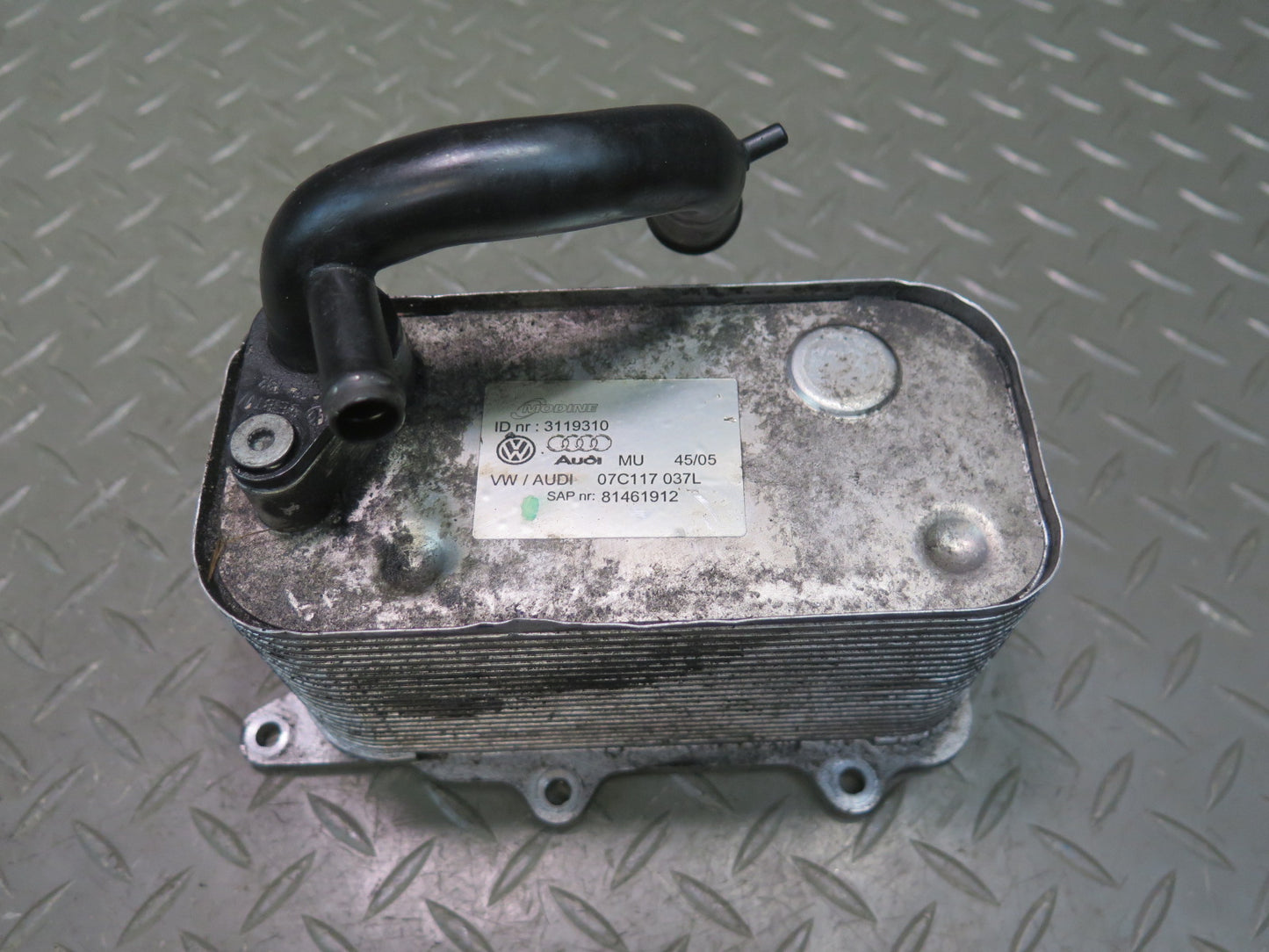 2006-2012 Bentley Flying Spure Engine Oil Cooler Radiator