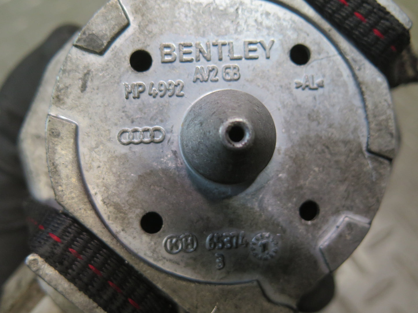 2006-2012 Bentley Flying Spure 6.0L Left & Right Side Engine Motor Mount