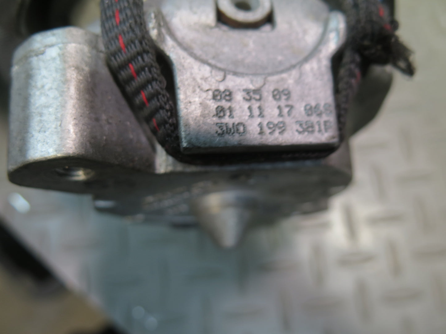 2006-2012 Bentley Flying Spure 6.0L Left & Right Side Engine Motor Mount