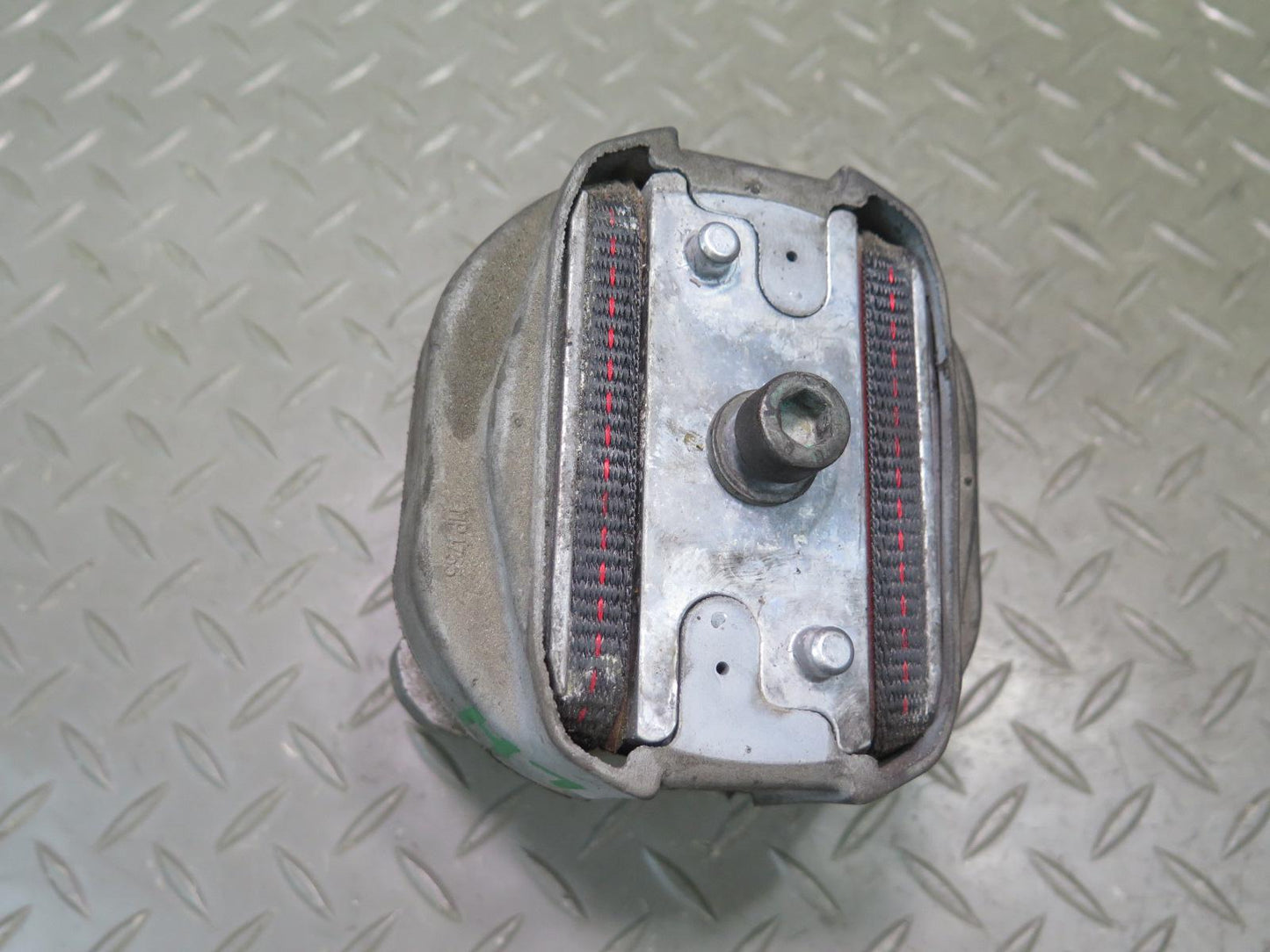 2006-2012 Bentley Flying Spure 6.0L Left & Right Side Engine Motor Mount