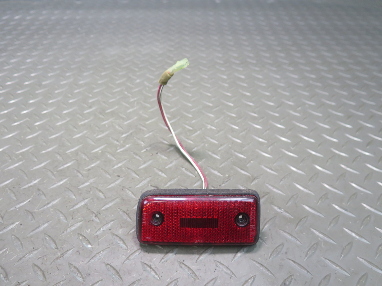 1991-1992 Toyota Land Cruiser FJ80 Rear Left & Right Side Marker Light Lamp Set