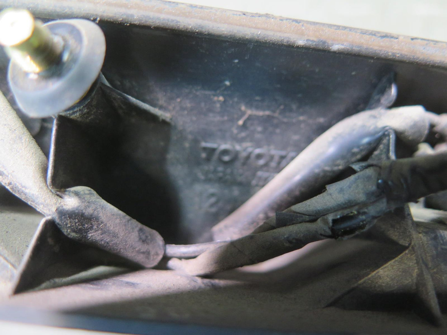 1991-1997 Toyota Land Cruiser FJ80 Rear License Plate Light Lamp