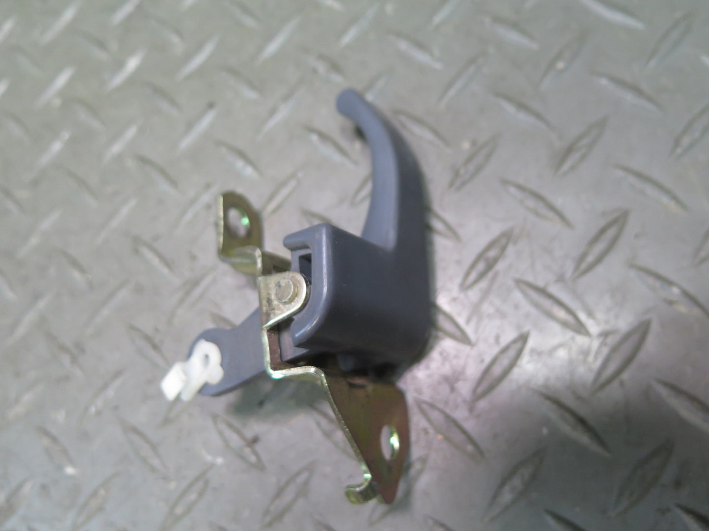 1991-1997 Toyota Land Cruiser FJ80 Rear Tailgate Trunk Lock Latch Actuator Set