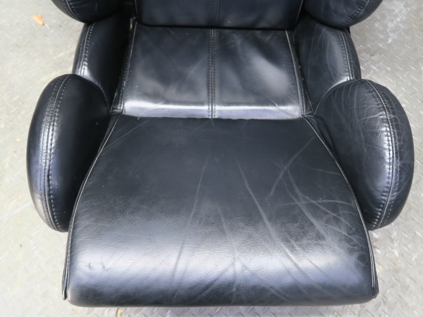 92-93 Chevrolet Corvette C4 Set of 2 Front Leather Seat Black OEM