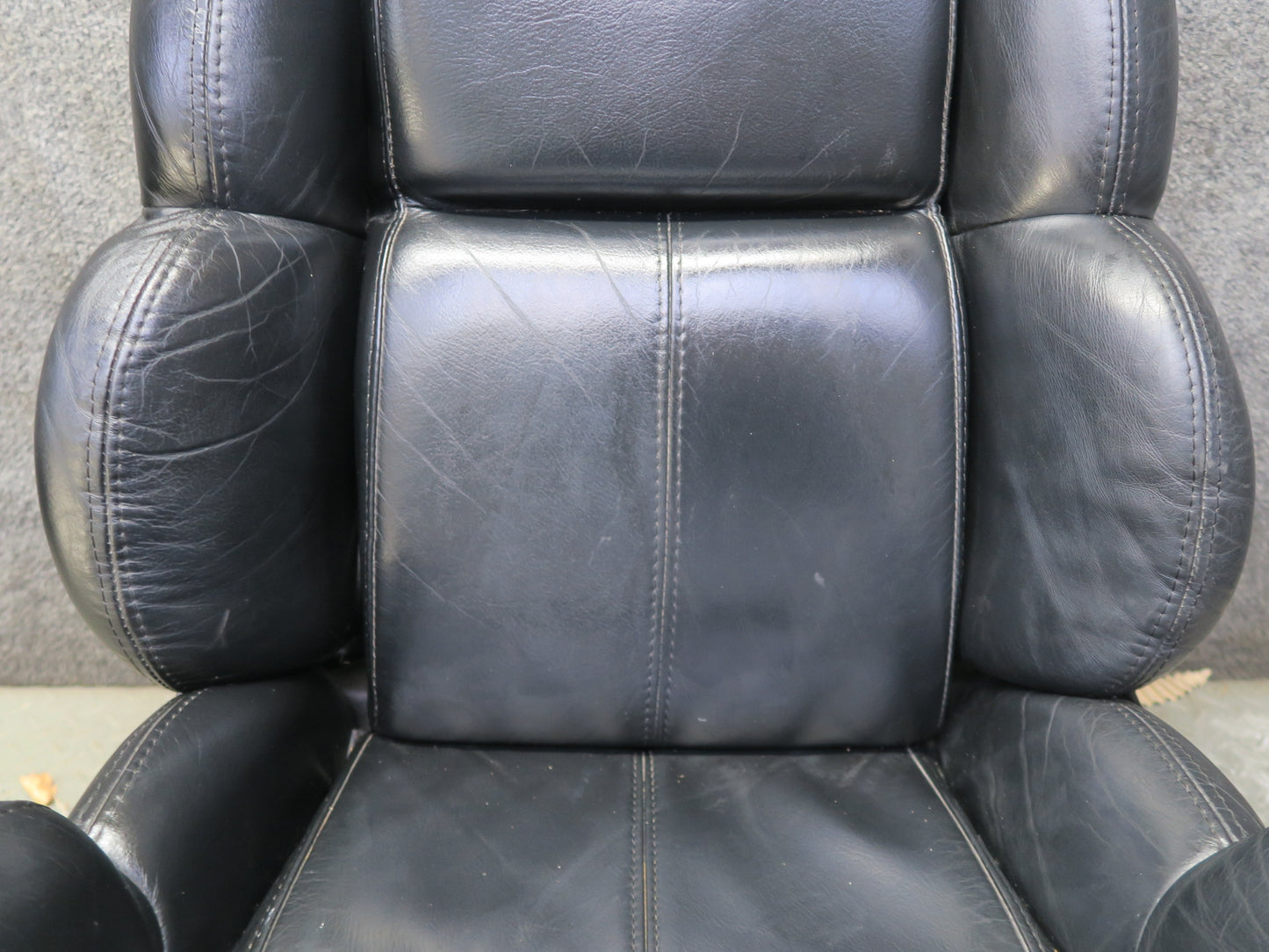 92-93 Chevrolet Corvette C4 Set of 2 Front Leather Seat Black OEM