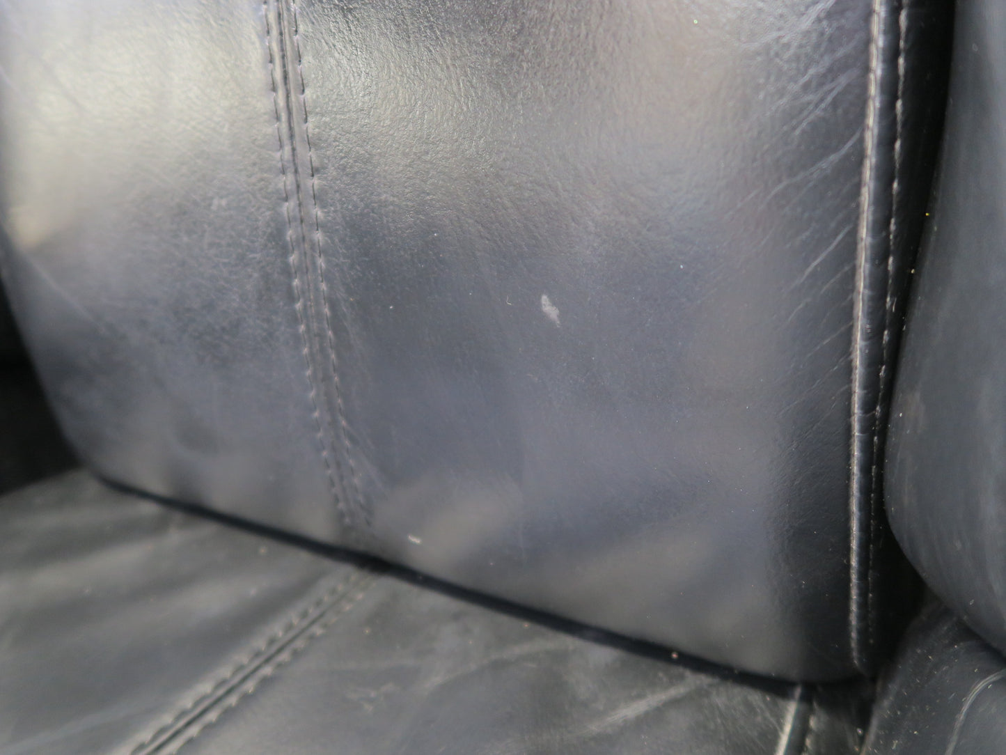 92-93 Chevrolet Corvette C4 Set of 2 Front Leather Seat Black OEM