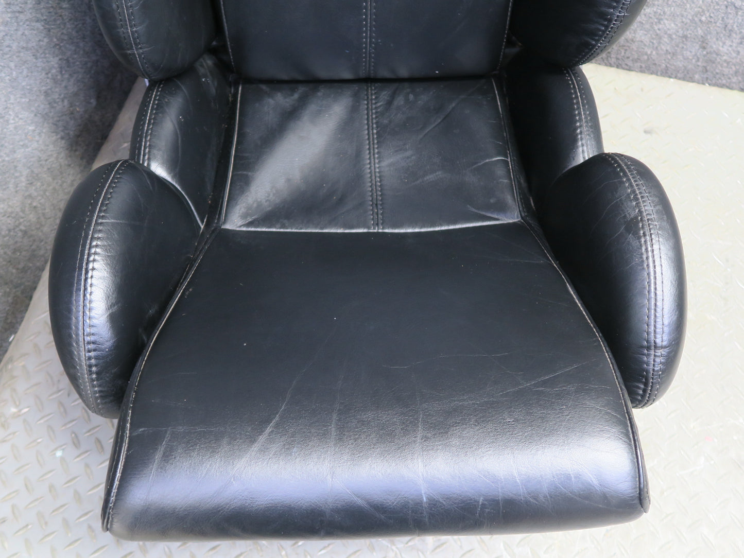 92-93 Chevrolet Corvette C4 Set of 2 Front Leather Seat Black OEM