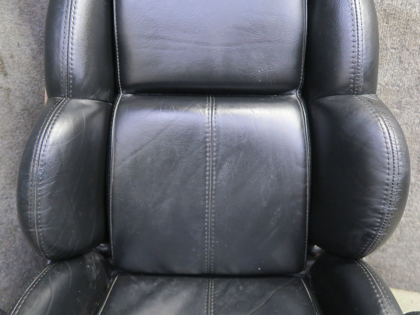 92-93 Chevrolet Corvette C4 Set of 2 Front Leather Seat Black OEM