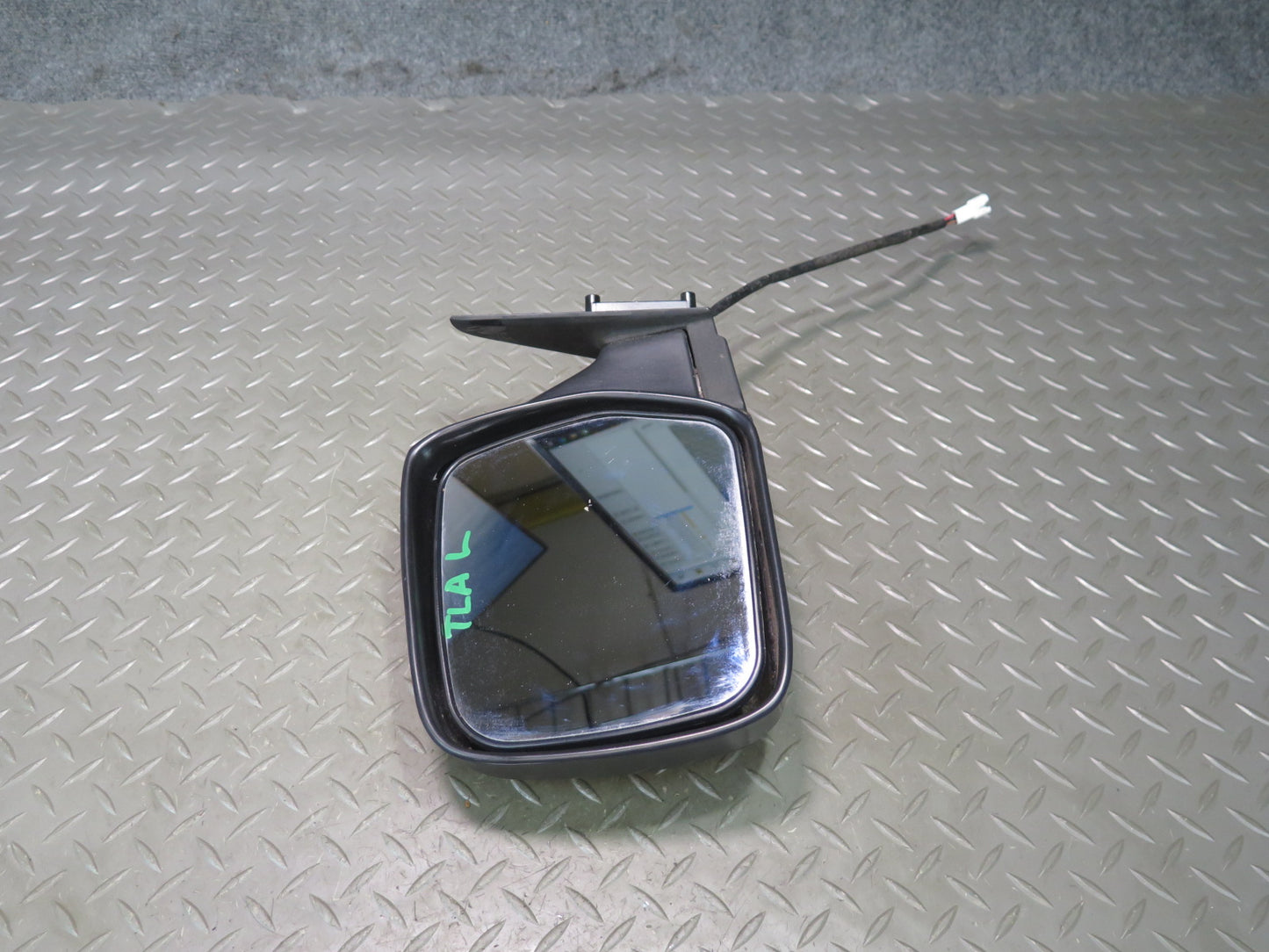 1991-1997 Toyota Land Cruiser FJ80 Left Door Exterior Side View Mirror