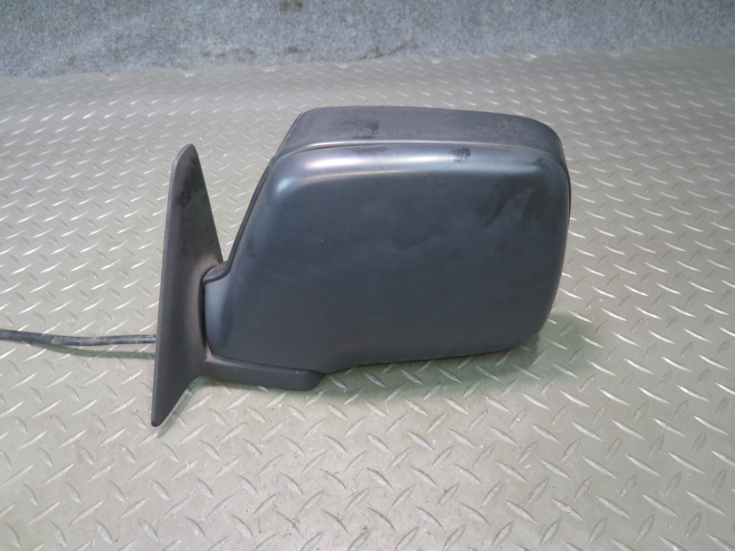 1991-1997 Toyota Land Cruiser FJ80 Left Door Exterior Side View Mirror