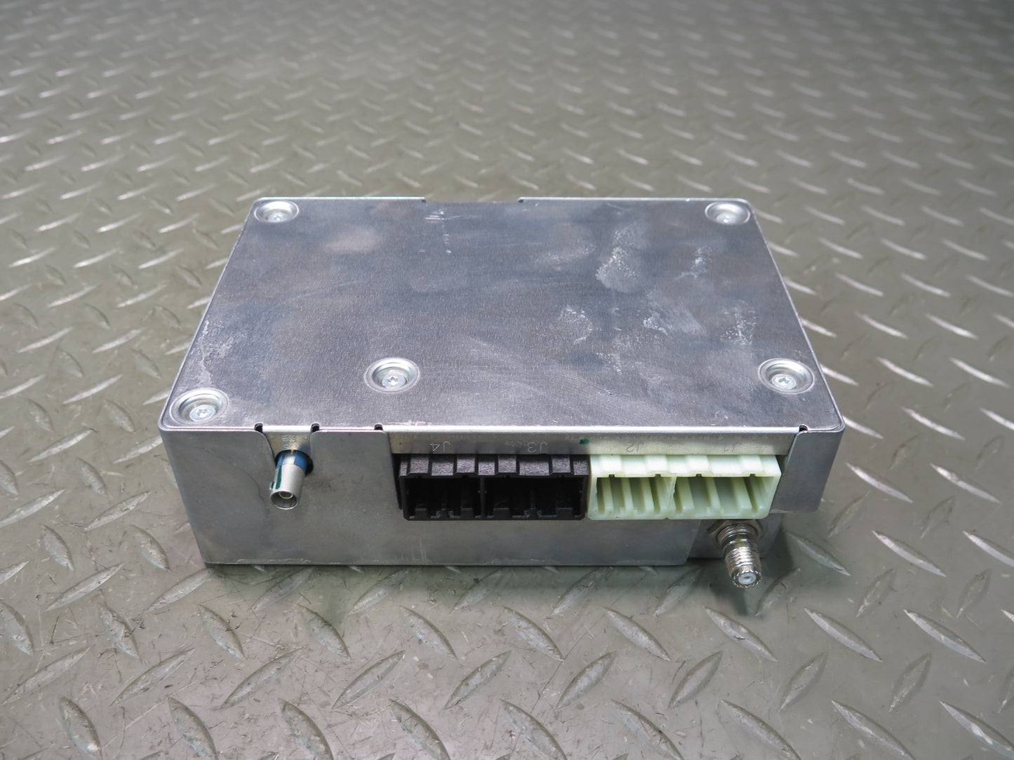 2004-2006 Cadillac XLR Communication Radio Audio Receiver Unit Module