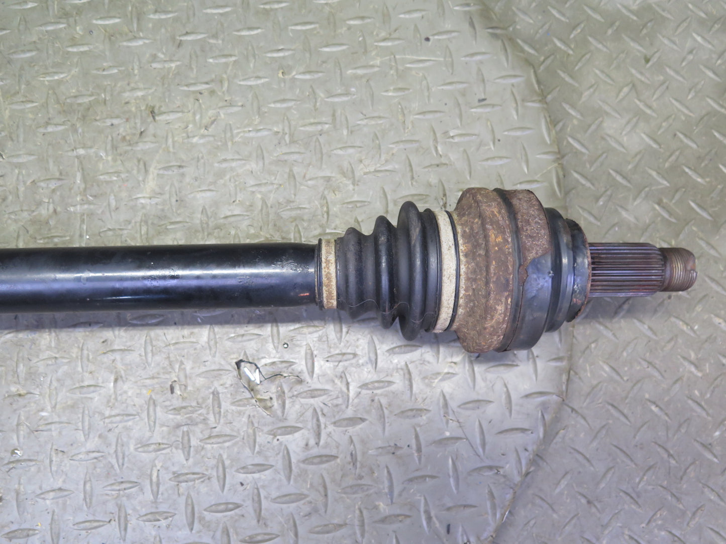 10-13 BMW E90 E92 335Xi AWD M/T Rear Right Suspension Axle Shaft 7599526 OEM