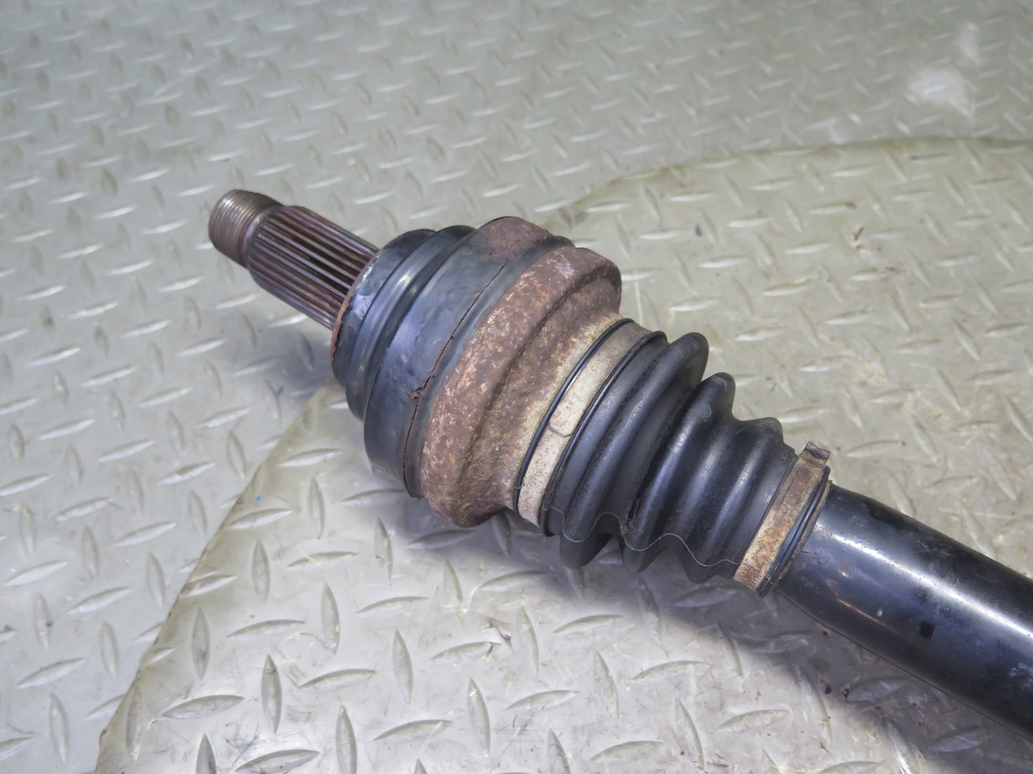 10-13 BMW E90 E92 335Xi AWD M/T Rear Right Suspension Axle Shaft 7599526 OEM