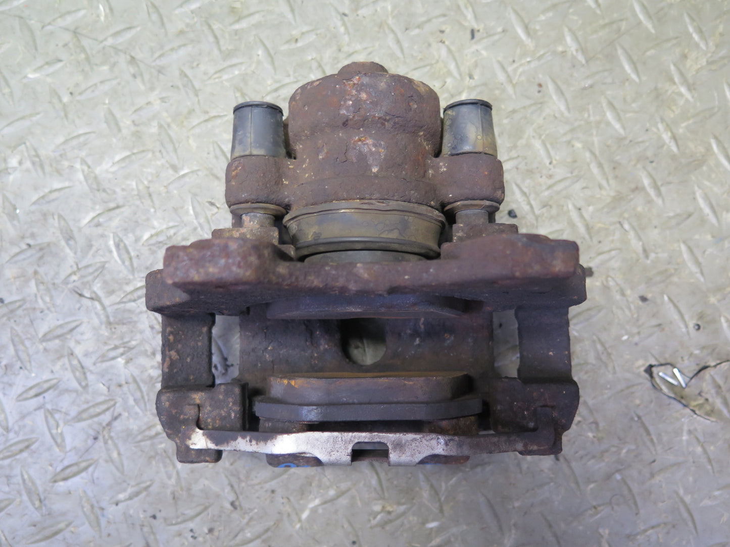 07-13 BMW E90 E92 335xi AWD Set of 2 Rear Left & Right Brake Caliper OEM