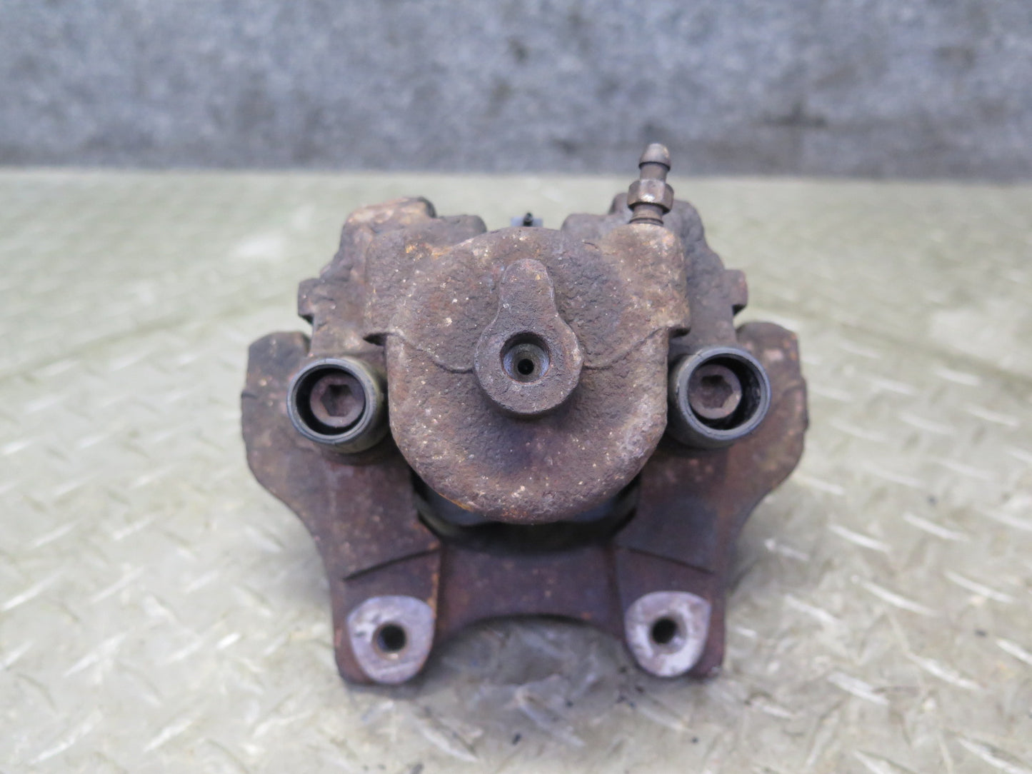 07-13 BMW E90 E92 335xi AWD Set of 2 Rear Left & Right Brake Caliper OEM