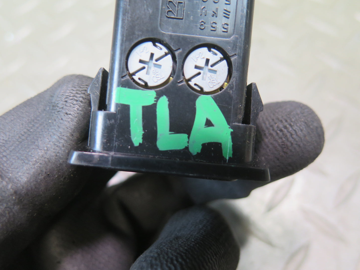 1991-1994 Toyota Land Cruiser FJ80 Rear Defrost Switch