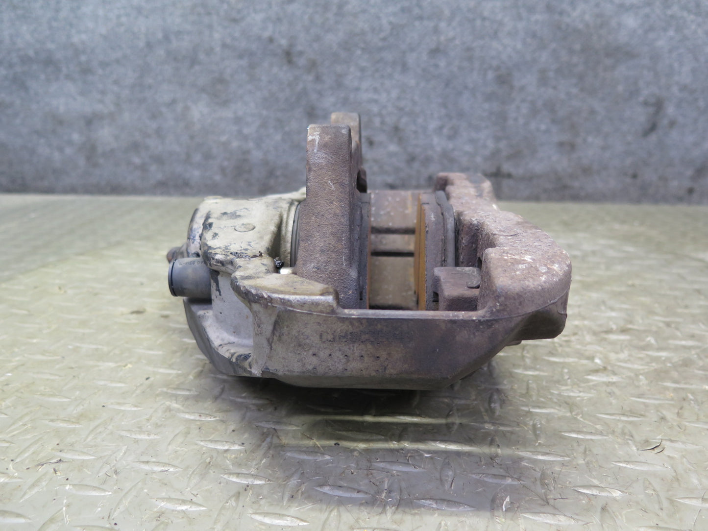 07-13 BMW E90 E92 335xi AWD Set of 2 Front Left & Right Brake Caliper 129K OEM