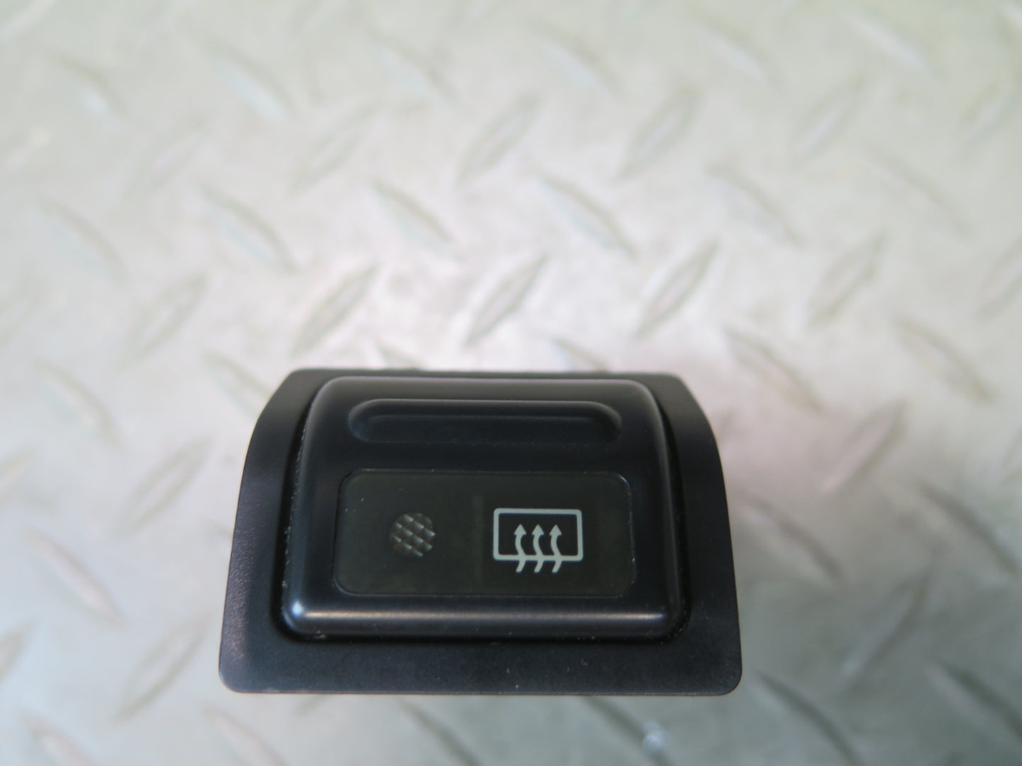 1991-1994 Toyota Land Cruiser FJ80 Rear Defrost Switch