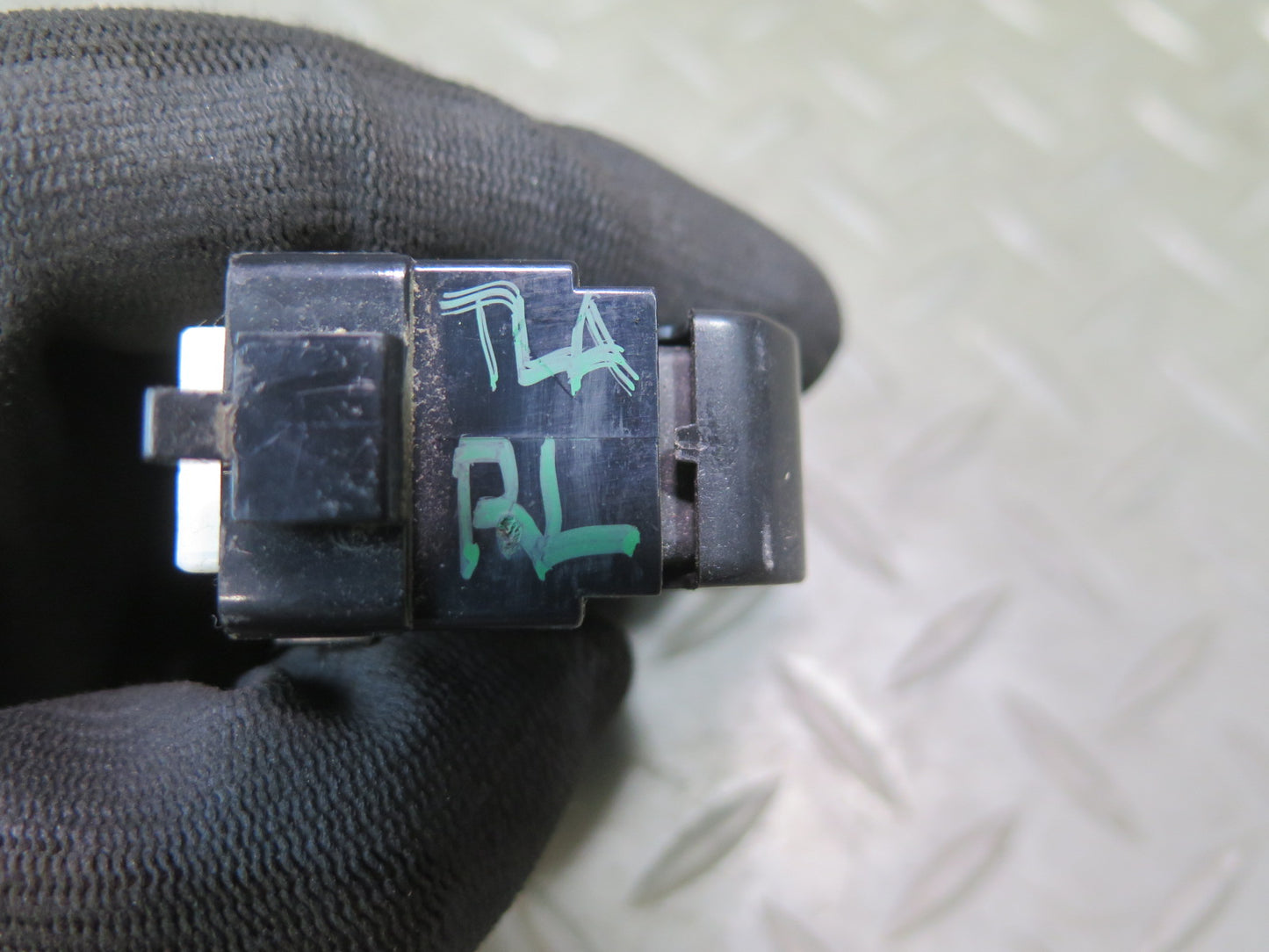 1991-1997 Toyota Land Cruiser FJ80 Rear Left Door Window Switch