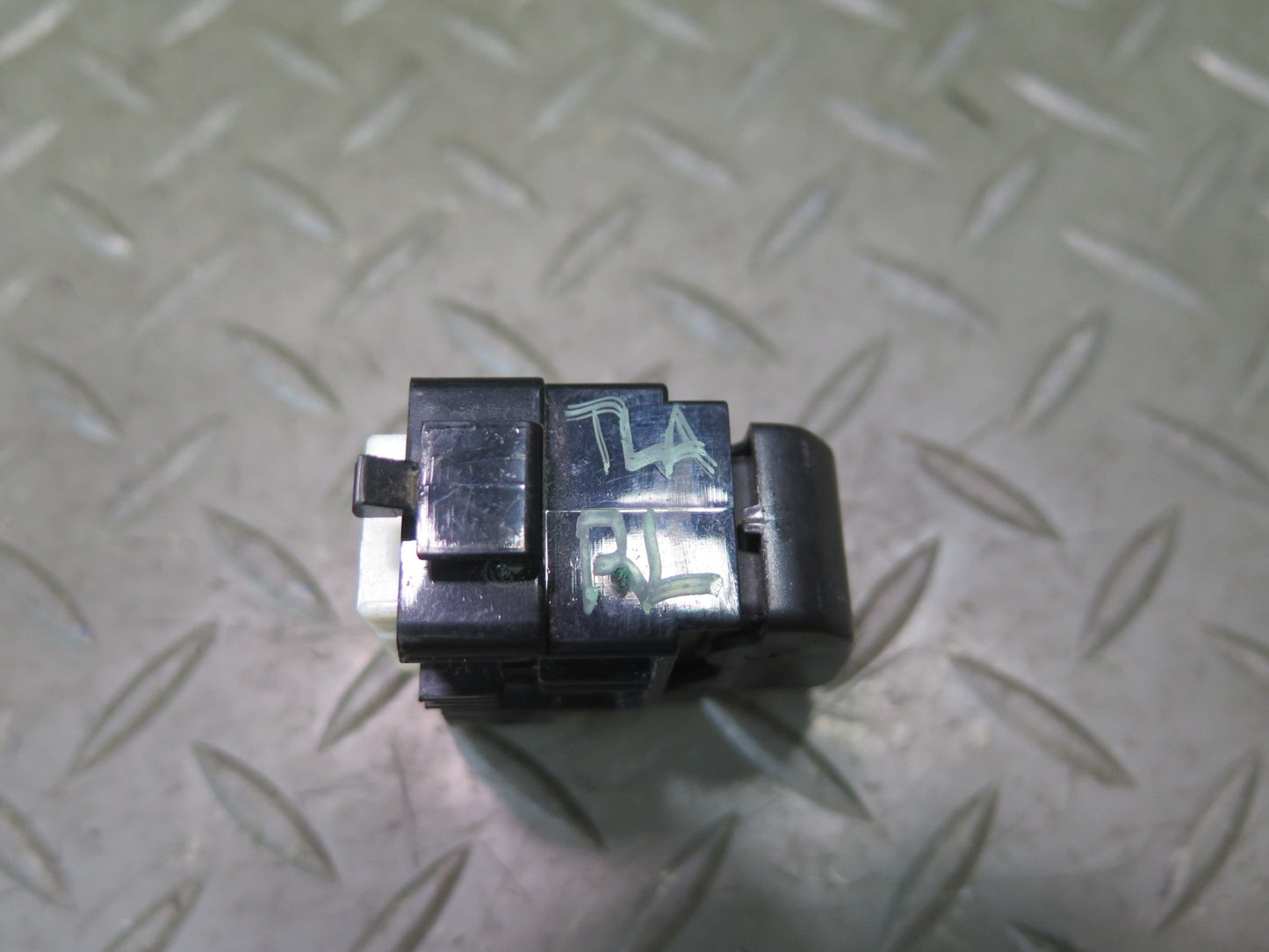 1991-1997 Toyota Land Cruiser FJ80 Rear Left Door Window Switch